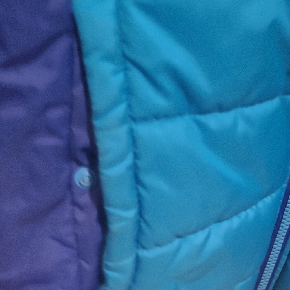 Under Armour Blue Puffer Jacket with Quilted Design Youth Medium - Picture 6 of 6
